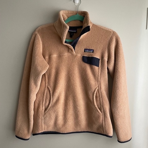 Rare Patagonia Re-Tool Snap-T in Rosewater - Picture 2 of 5